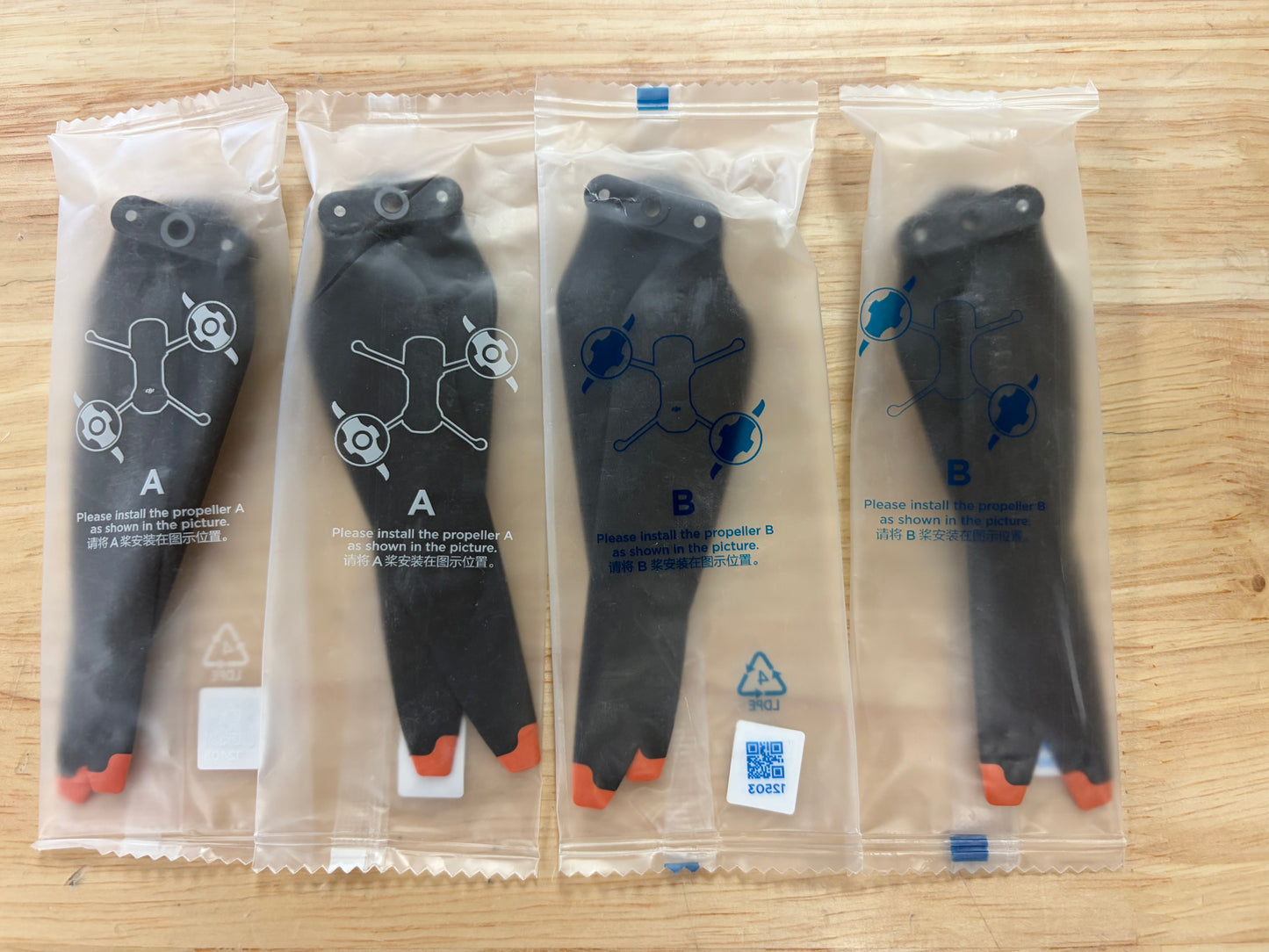 DJI Air 3S Low-Noise OEM Propeller Set (2 PairS 4 Pcs)